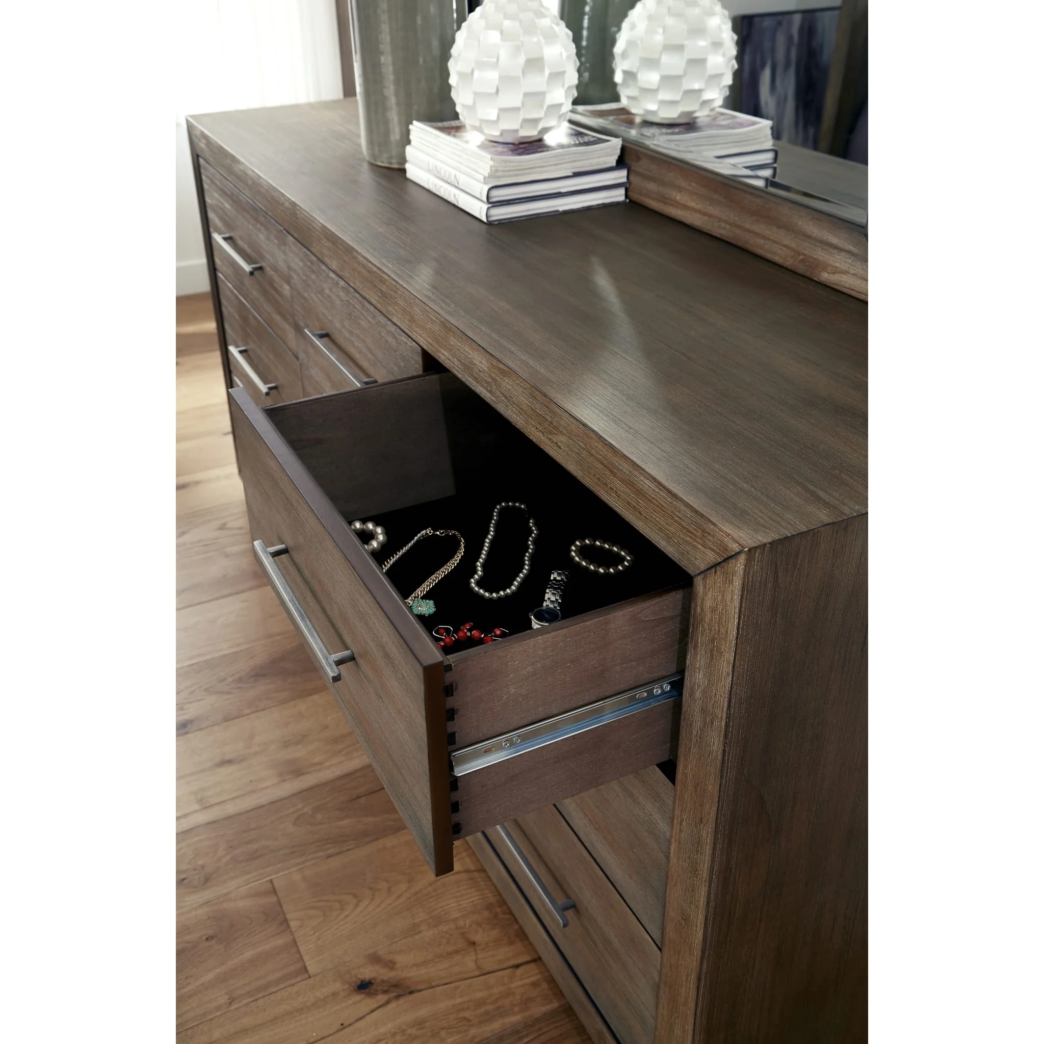 Melbourne Nine Drawer Dresser in Dark Pine (2024) - Image 4