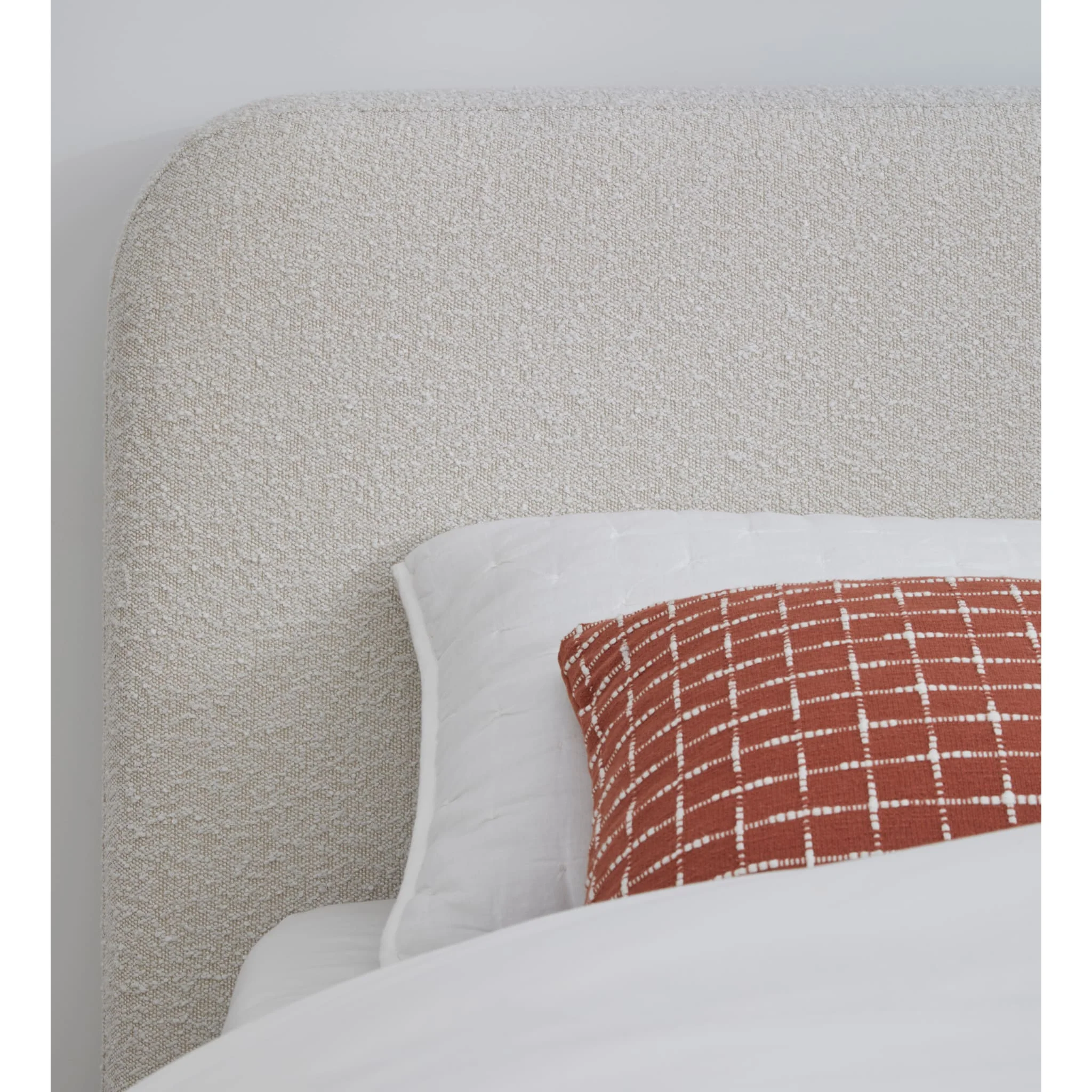 Off-White Upholstered Platform Bed in Ricotta Boucle - Image 4