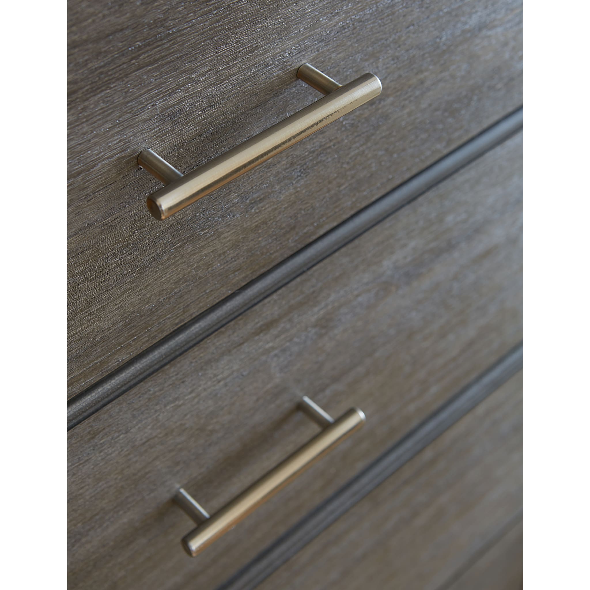 Nevis Five Drawer Chest in Sharkskin (2024) - Image 3