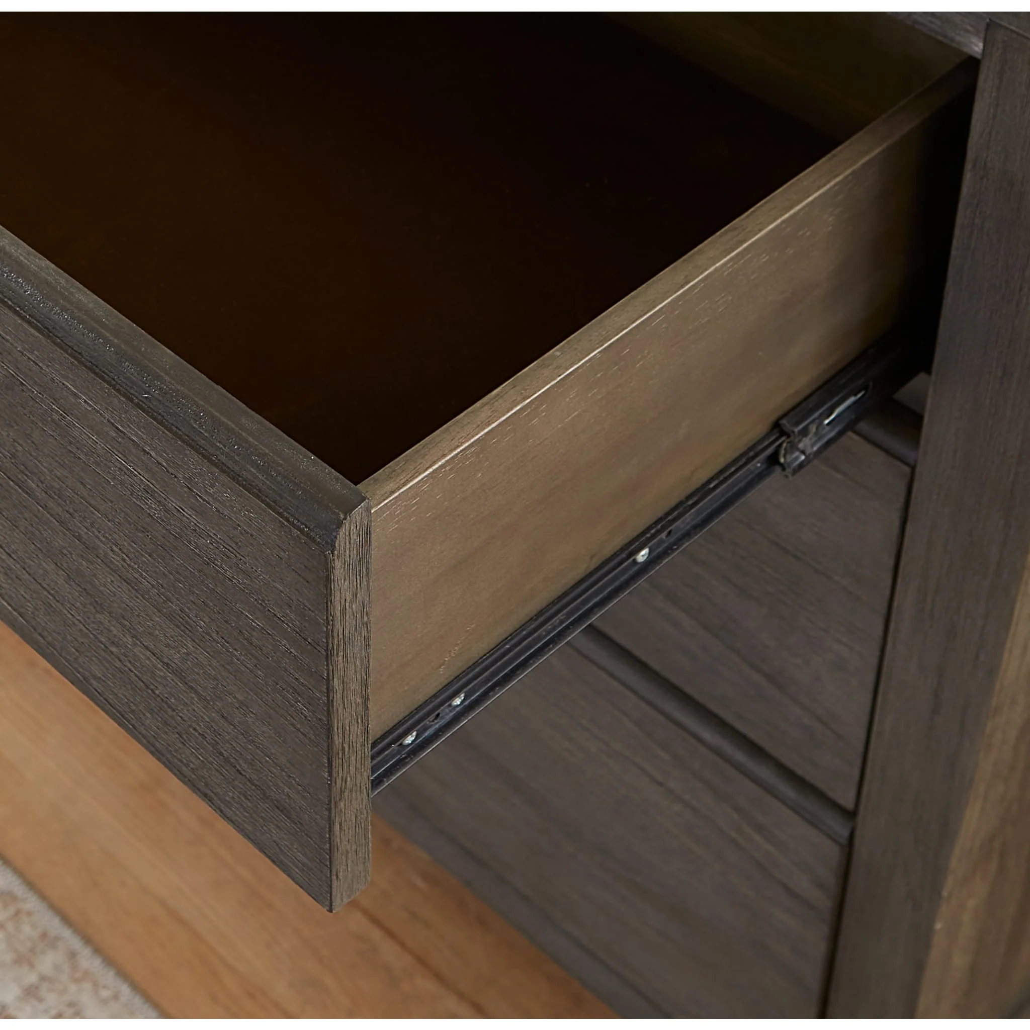 Nevis Five Drawer Chest in Sharkskin (2024) - Image 4